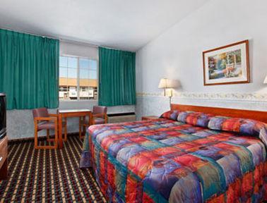 Traveler Inn Sterling Værelse billede